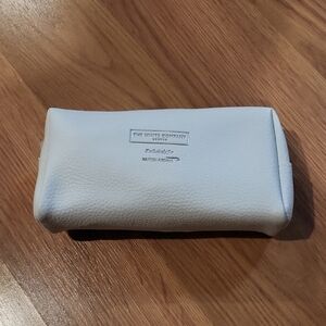 New The White Company Elegant Travel Amenity Kit British Airways